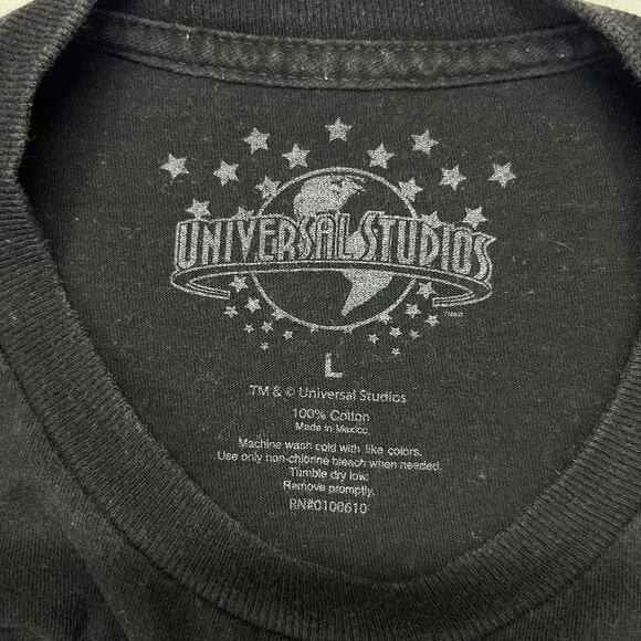 Universal Studios T-Shirt Adult L You Say Villain Like It’s Bad Thing Black Tee - Picture 3 of 7